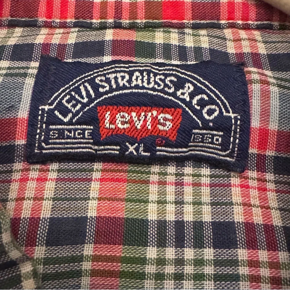 Levi’s Vintage Plaid Button Down Shirt Red Green Navy Check Men’s‎ XL